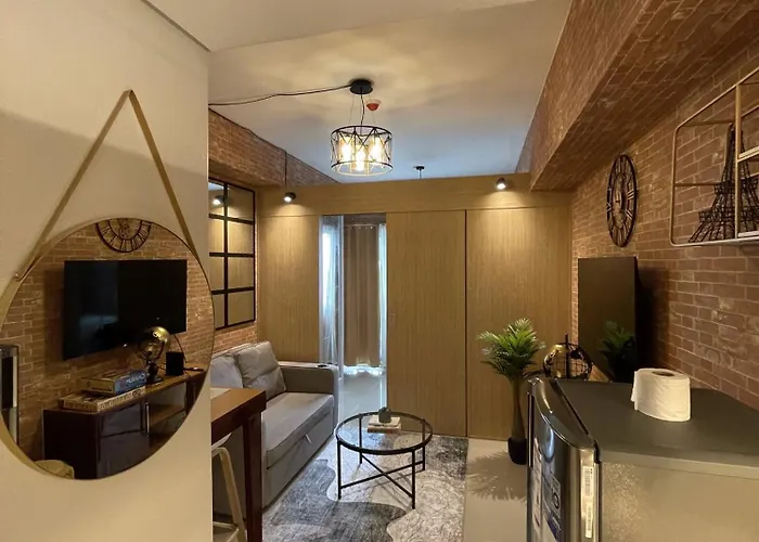 Grass Residences Industrial-themed Staycation * Manilla