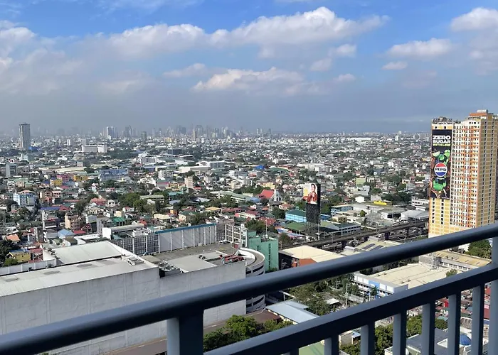 Grass Residences Industrial-themed Staycation Appartement *