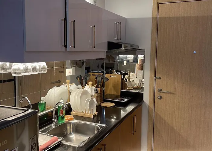 Appartement Grass Residences Industrial-themed Staycation