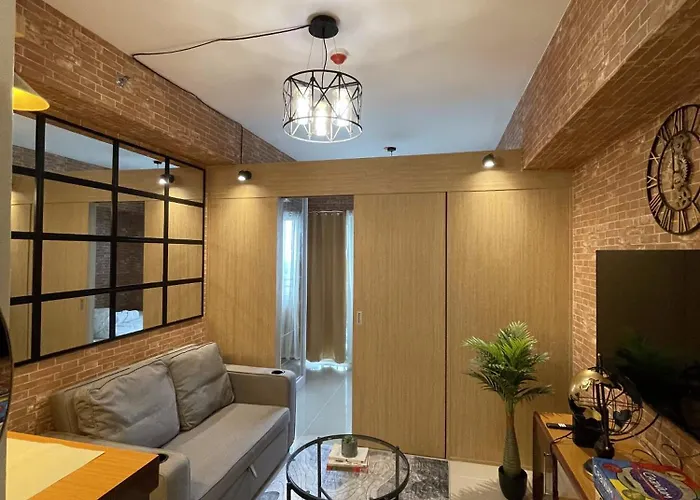 Grass Residences Industrial-themed Staycation Appartement Manilla