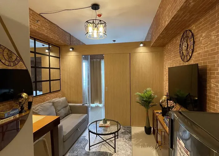 Grass Residences Industrial-themed Staycation Appartement *