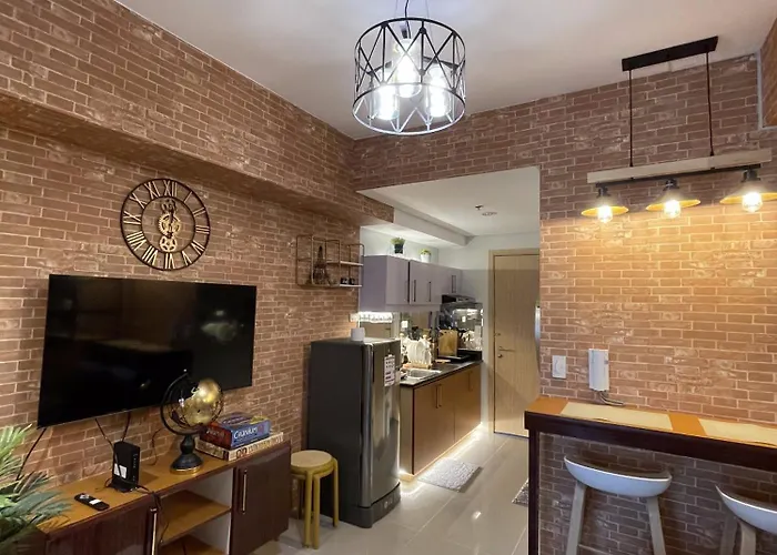 Grass Residences Industrial-themed Staycation * Manilla