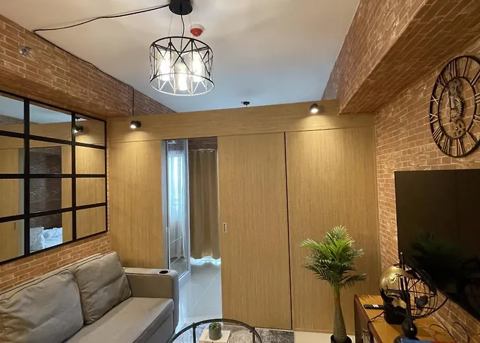 Grass Residences Industrial-themed Staycation Appartement