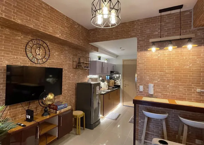 Grass Residences Industrial-themed Staycation Appartement