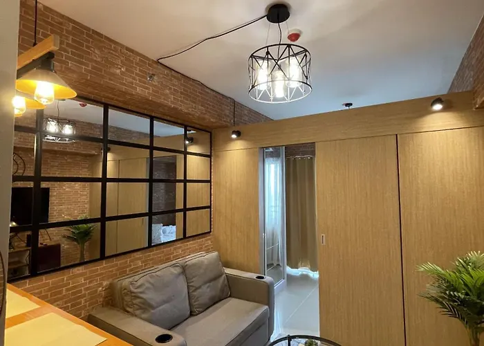 Appartement Grass Residences Industrial-themed Staycation *